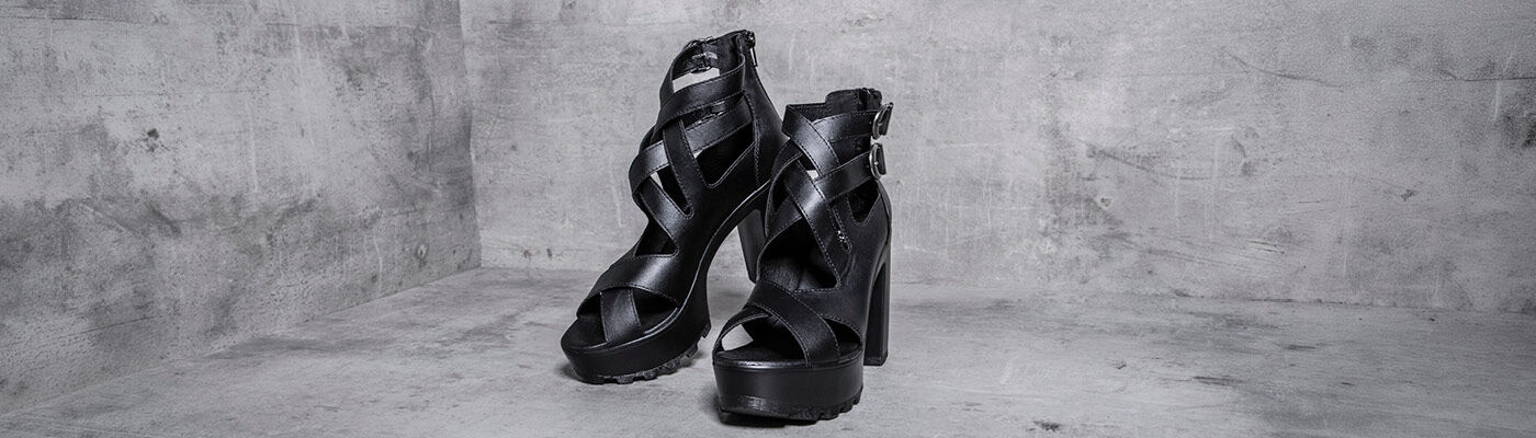 ¡Completa tu look! / Descubre los zapatos