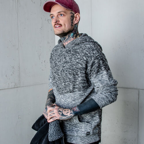 Jerseys & Cardigans